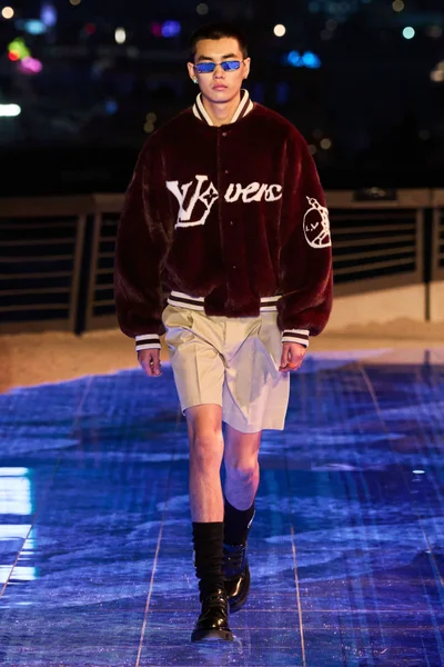 Look 36